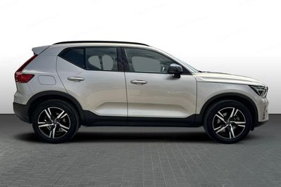 Volvo XC40 B3 Plus Dark