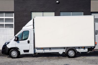 Peugeot Boxer Kontener 8EP + Winda