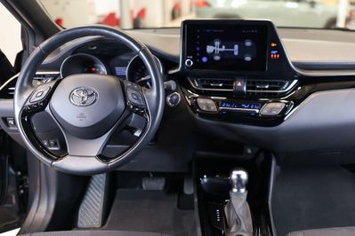 Toyota C-HR 1.8 Hybrid Style
