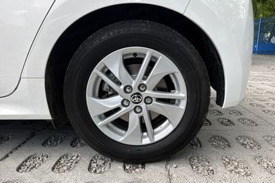 Toyota Yaris Comfort  1.5 Hybrid