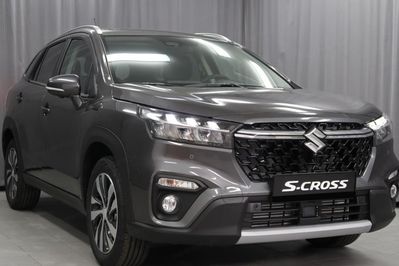 Suzuki S-Cross 1.4 SHVS Elegance 4WD