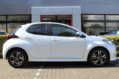 Toyota Yaris Teamplayer 1.5 Hybrid