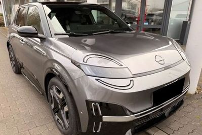 Nissan Micra Evolve 52kWh