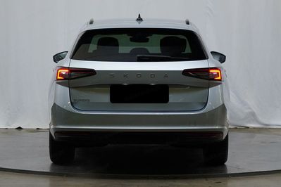 Skoda Superb Drive 2.0 TDI DSG