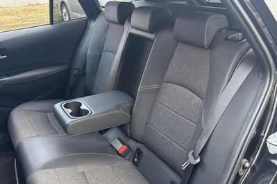 Toyota Corolla 1.8 Hybrid Style