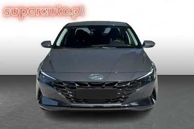 Hyundai Elantra Smart 1.6  CVT