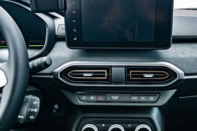 Dacia Jogger Extreme 5-miejsc 1.6 Full Hybrid