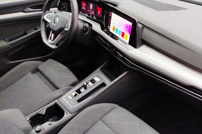 Volkswagen Golf 2.0 TDI SCR Life DSG