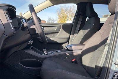 Volvo XC40 T3 Momentum Core