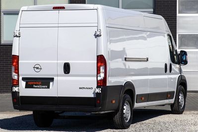 Opel Movano L4H2