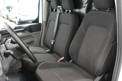 Ford Transit Custom 320 L2H1 Trend A8