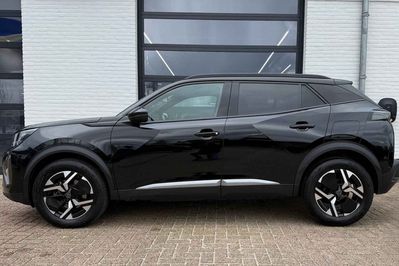 Peugeot 2008 Allure e-DCS 1.2 mHEV