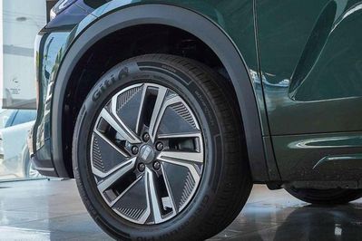 Geely Starray EM-i 1.5 PHEV Pro