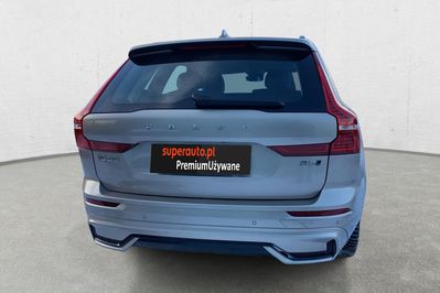 Volvo XC60 B5 B AWD Plus Dark aut