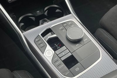 BMW Seria 3 Touring 330d xDrive M Sport