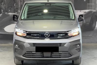 Opel Combo Van Cargo L2H1 EAT8