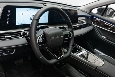 Omoda 5 1.5 T-GDI Hybrid Premium DHT