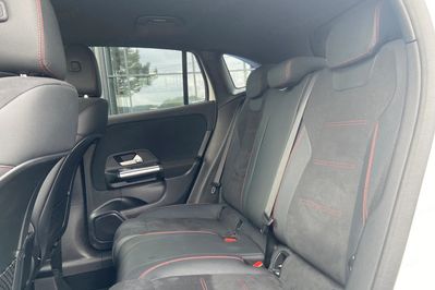 Mercedes GLA 200 mHEV AMG Line 7G-DCT