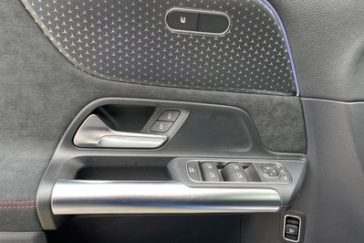 Mercedes GLA 200 AMG Line