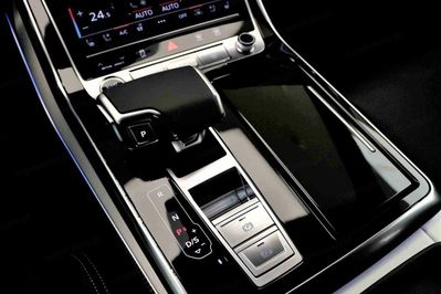 Audi Q7 50 TDI quattro S Line