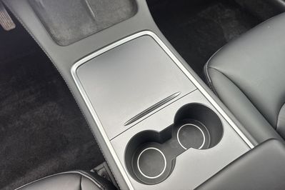 Tesla Model 3 RWD