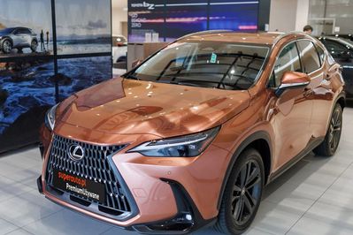 Lexus NX 450h+ Prestige AWD