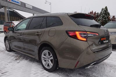 Suzuki Swace 1.8 Hybrid Premium Plus CVT