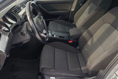 Volkswagen Passat 1.5 Tsi Evo Business Dsg