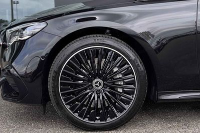 Mercedes Klasa E 220 d 4-Matic AMG