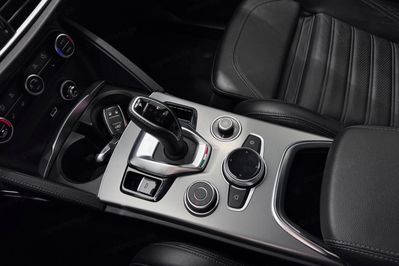 Alfa Romeo Stelvio Turbo Veloce Q4