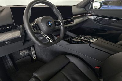 BMW Seria 5 520d xDrive M Sport