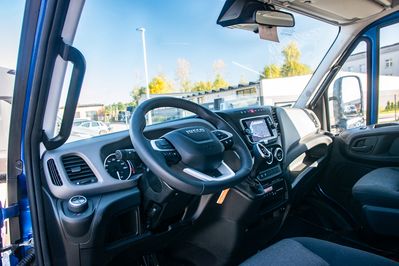 Iveco Daily 70C18HA8/P Hi-Matic Autolaweta Pomoc Drogowa