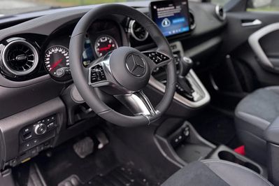 Mercedes T klasa T 180 d Standard Progressive A7