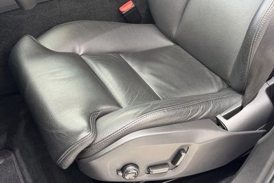 Volvo XC60 B4 B Plus Dark