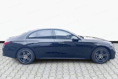 Mercedes Klasa E 220 d mHEV 4-Matic AMG 9G-Tronic