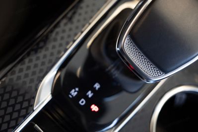 Hongqi HS3 1.5T FWD