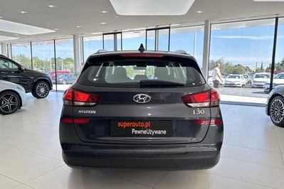 Hyundai i30 1.5 DPI Classic +