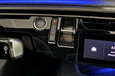 Peugeot 3008 Allure e-DCS 1.2 mHEV