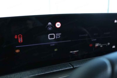Peugeot 5008 GT Exclusive S&S e-DCS6 1.2 PureTech mHEV