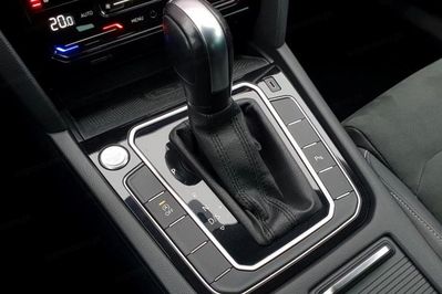 Volkswagen Passat 2.0 TDI Elegance DSG