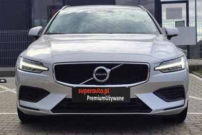 Volvo V60 B4 D Momentum Pro