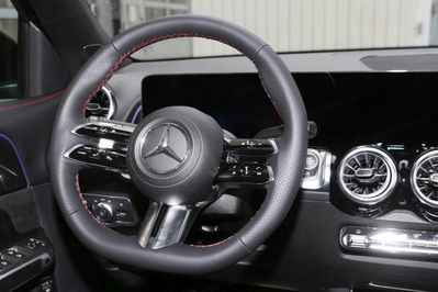 Mercedes GLB 200 AMG Line