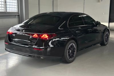 Mercedes E Klasa 220 d 4-Matic Avantgarde