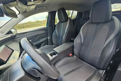 Peugeot 408 1.2 Puretech Mhev Allure S&S&E-DCS6