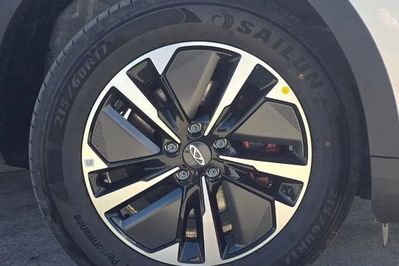 Chery Tiggo 4 Prestige 1.5 T-GDI HEV DHT