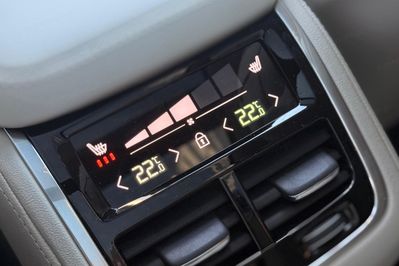 Volvo XC90 T8 AWD Plug-In Hybrid Ultra Bright 7os aut