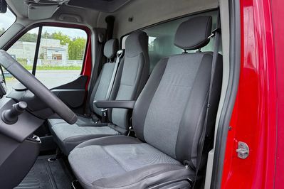 Renault Master Plandeka 8EP + Winda