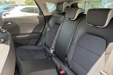 Renault Captur 1.6 E-TECH Full Hybrid 145 Techno