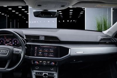 Audi Q3 35 TFSI mHEV S-Line S tronic