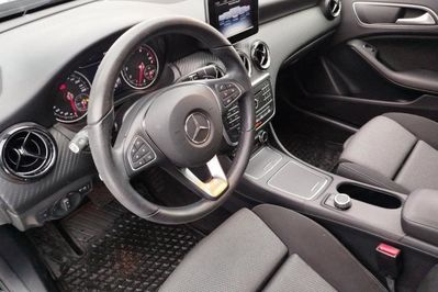 Mercedes GLA 220 4-Matic